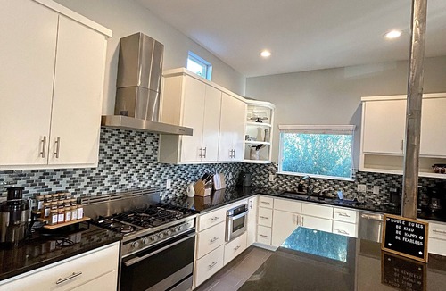 St. John - Coronado Hills Condo | Chic Modern 3-bedroom Condo in Central Austin