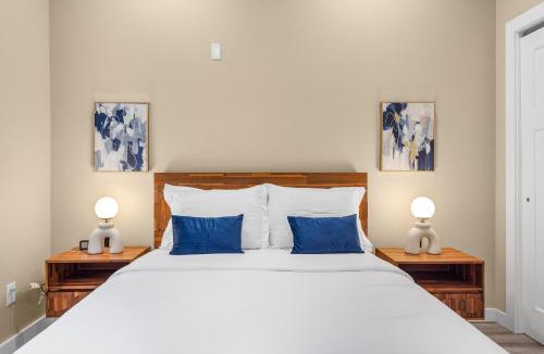 Minor Apartment | Chic & Modern Retreat - Prime Location - AC