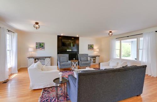 Kingston Springs House | Chic Nashville-Area Retreat w/Private Pool!