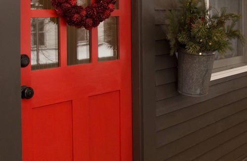 Gorham Apartment | Chic `New England Apartment