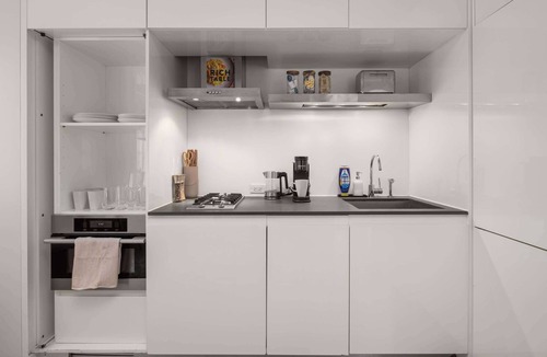 Central New York City Apartment | Chic NYC Retreat | Beside Broadway & Iconic Sights