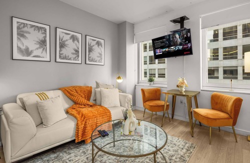 Central New York City Apartment | Chic NYC Retreat | Beside Broadway & Iconic Sights