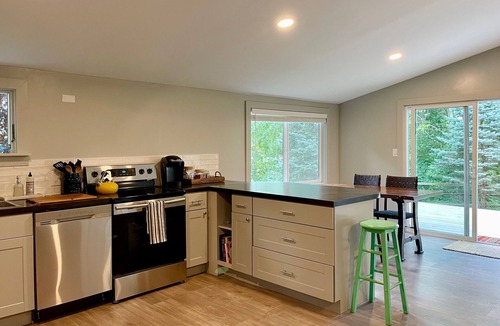 Port Ewen Cabin | Chic, Private Cabin with Stunning Hudson River Views