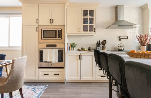 Newmarket House | Chic Renovated 3BR Spacious Home Near Yonge St