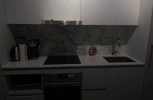 Vaughan Apartment | "Chic Retreat: Pet & Smoke-Friendly, Balcony Views, Prime Location!"