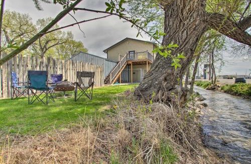 Bynum Apartment | Chic Retro Retreat in Choteau: Walk to Dtwn!