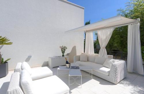 Rovinj Villa | Chic Rovinj Villa 4 Bedrooms Villa Istrian Star Close To Centre
