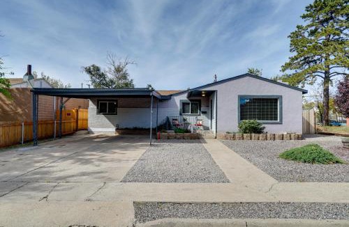 Tyrone House | Chic Silver City Getaway w/Patio + Gas Grill