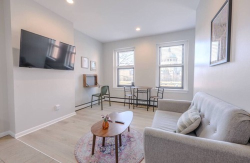 Prudential - St. Botolph Apartment | Chic South End Studio | Perfect for Nurses!