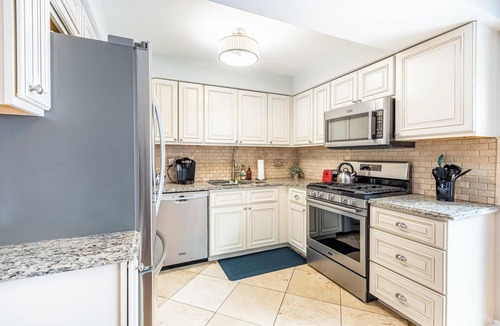 Royal Oak House | Chic & Spacious Royal Oak 3BR Home! Welcome!