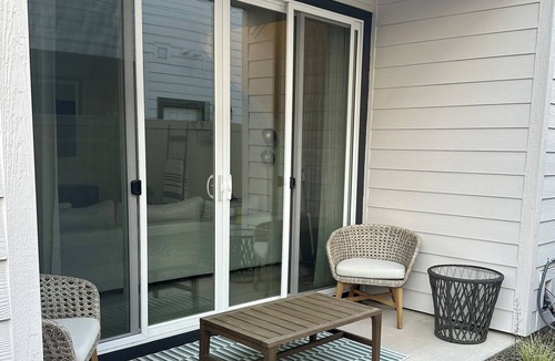 Star House | Chic Star Retreat