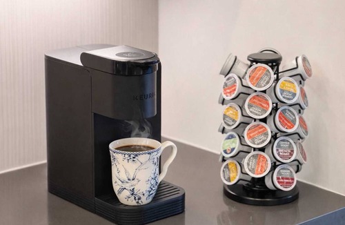 Lyon Street Apartment | Chic Stay 10Min to Disneyland w/Pool,Gym & Parking