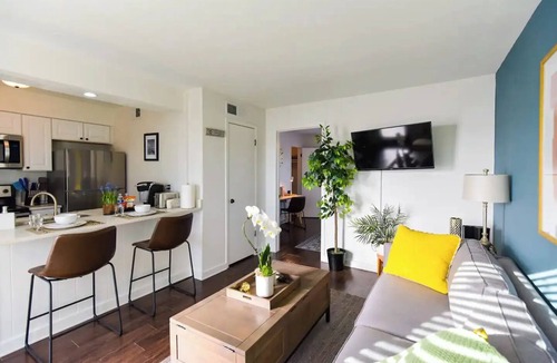Dallas Apartment | Chic Stay 302, Toluca 98nn