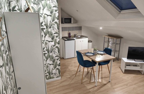 Charleville-Mezieres Apartment | Chic Studio with Parking in Charleville-Mézières