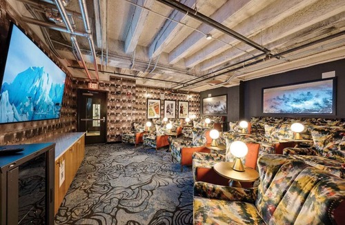 Gateway District Apartment | Chic Studio on Euclid Ave—Walk to Local Hotspots