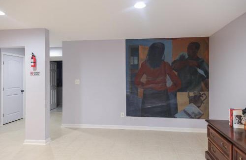Seabrook Apartment | Chic Studio Retreat - Close to DC & Top Attractions