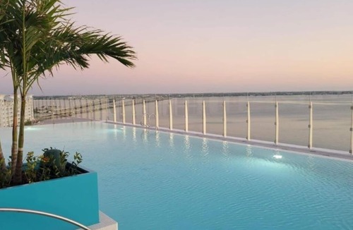 Charlotte Harbor Hotel | Chic Suite w/Harbor Views! Pet Friendly Stay w/Rooftop Pool & Onsite Dining!