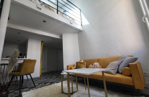 La Gare Apartment | Chic T2 Neuf Clim Netflix Cosy Centre Ville Gare