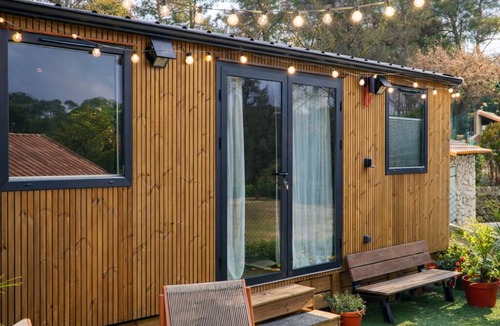 Bouc-Bel-Air Cottage | Chic Tiny House with Garden - Between Aix and Marseille