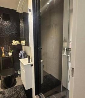 Toorak Apartment | Chic Toorak Studio