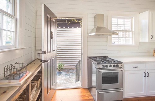 Historic District - North House | Chic Townhome for the Entire Family Near River Street by Lucky Savannah