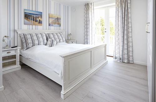 Togeholt House | Chic, traditional new summer house with sea view 125 m2