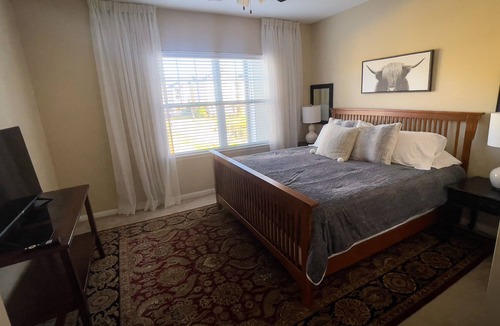 Ooltewah Apartment | Chic two-bedroom condo