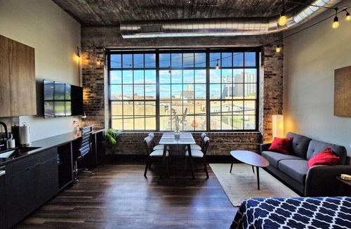 Midtown Hotel | Chic Ultramodern Studio Loft w/Designer Features