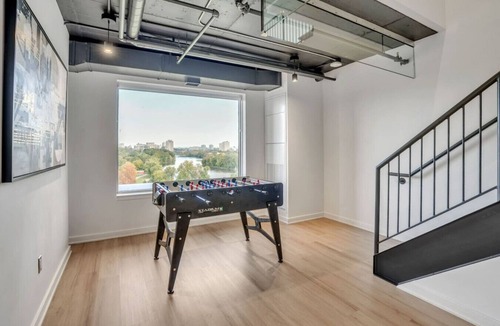 Industrial Park Apartment | Chic Urban 1BR Apt with Balcony and Skyline Views