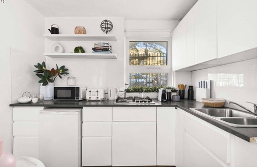 Paddington Apartment | Chic Urban Paddington Escape