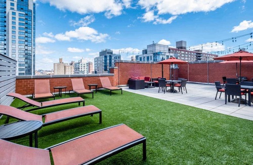 Manhattan Valley Apartment | Chic UWS 2BR w/Gym, Doorman, Elevator, near park & trains, by Blueground