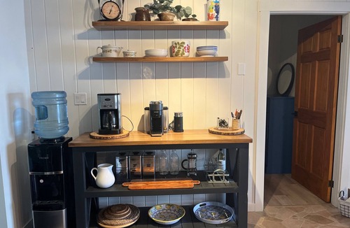 Utterson Cottage | Chic Waterfront Muskoka Cottage