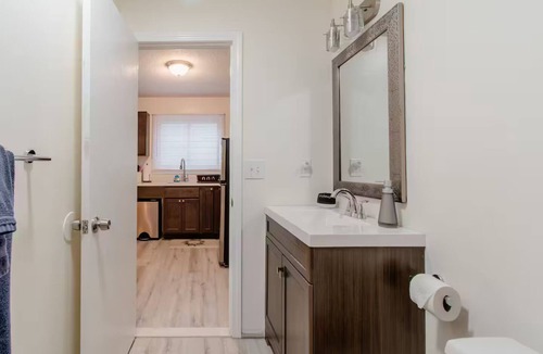 New Britain Apartment | Chic with Recliner - Webster Hill Suite 1W [Request Xtra Bed]