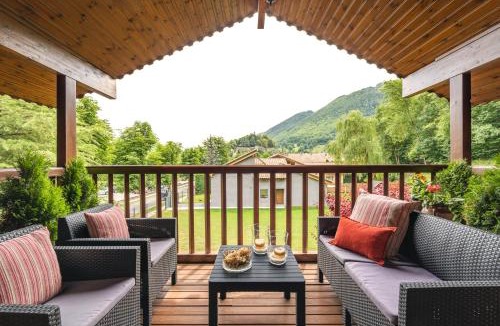 Camprodon Apartment | Chic Wooden House Camprodon Pyrenees Views