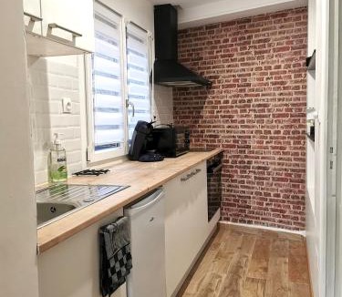 Albert Apartment | CHIC & WORK