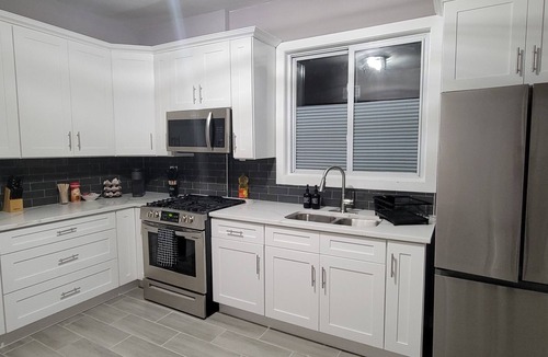 Chicago House | Chicago Avenue Inn