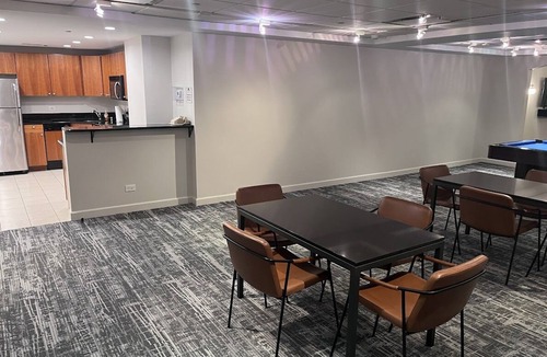 Near North Side Condo | Chicago Cityview Chic - Gold Coast/River North