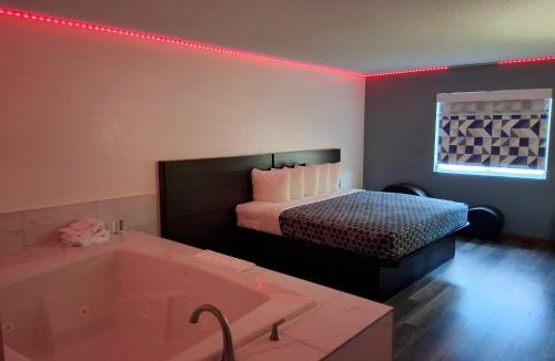 Westmont Hotel | Chicago Club Inn & Suite