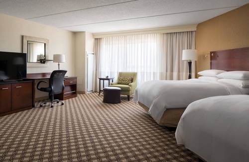 Naperville Hotel | Chicago Marriott Naperville