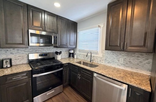 Hammond House | Chicago Suburb Home Near BP Refinery and Hospitals