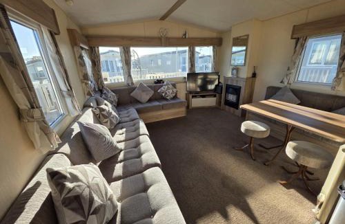 Chichester Resort | Chichester Lakeside holiday park