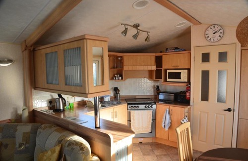 Weymouth Ski Chalet | Chickerell View Aspen