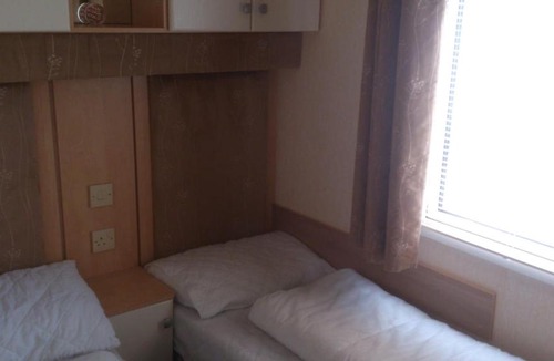 Weymouth Ski Chalet | Chickerell View Aspen