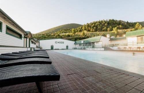 Pray Cabin | Chico Hot Springs Resort