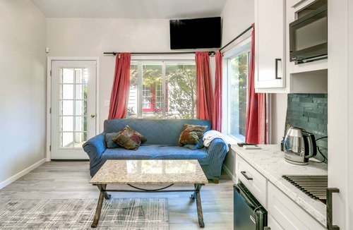Chico Apartment | Chico Studio Near Cal State & Downtown