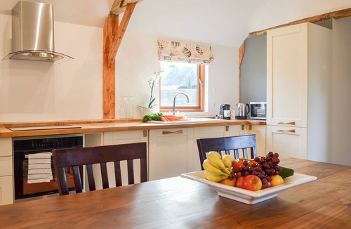 Martin Cottage | Chiddock Cottage - UKC2540