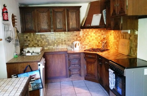 Saint-Nicolas-du-Pelem House | Child friendly house with pool , WIFI