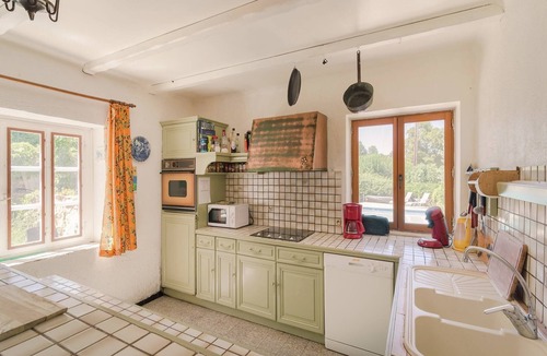Salazac Villa | Child-friendly villa with pool