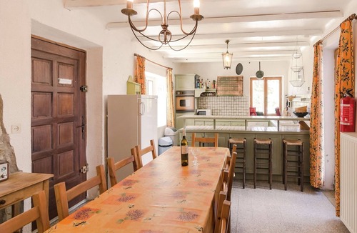 Salazac Villa | Child-friendly villa with pool