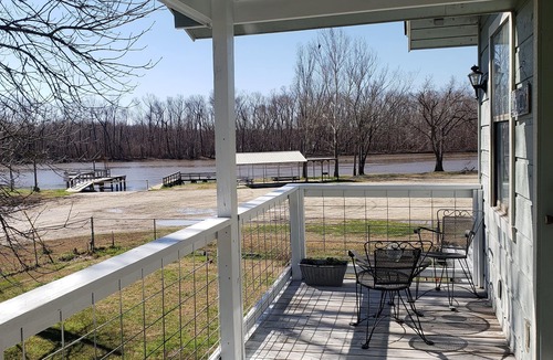 Oakhurst Cottage | Chill at Trinity Riverfront, Fish Nature🎣🛶🛀